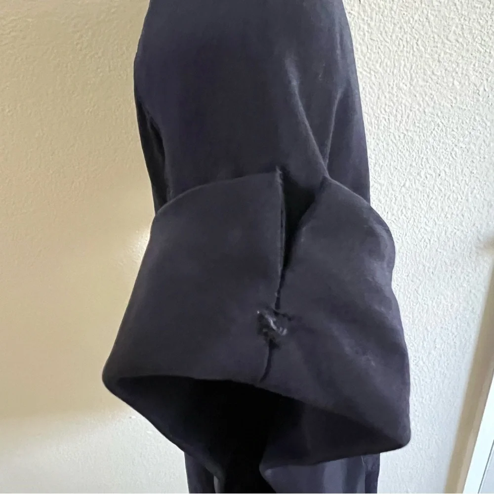 CHANEL Vtg 90’s Short Sleeve Navy Blue Silk Pleated Draped Button Blouse Y2K M